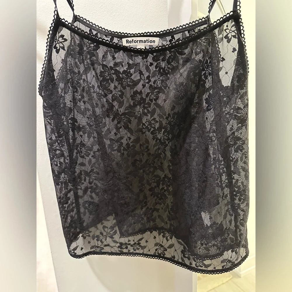 Reformation Dayton top - Picture 2 of 5